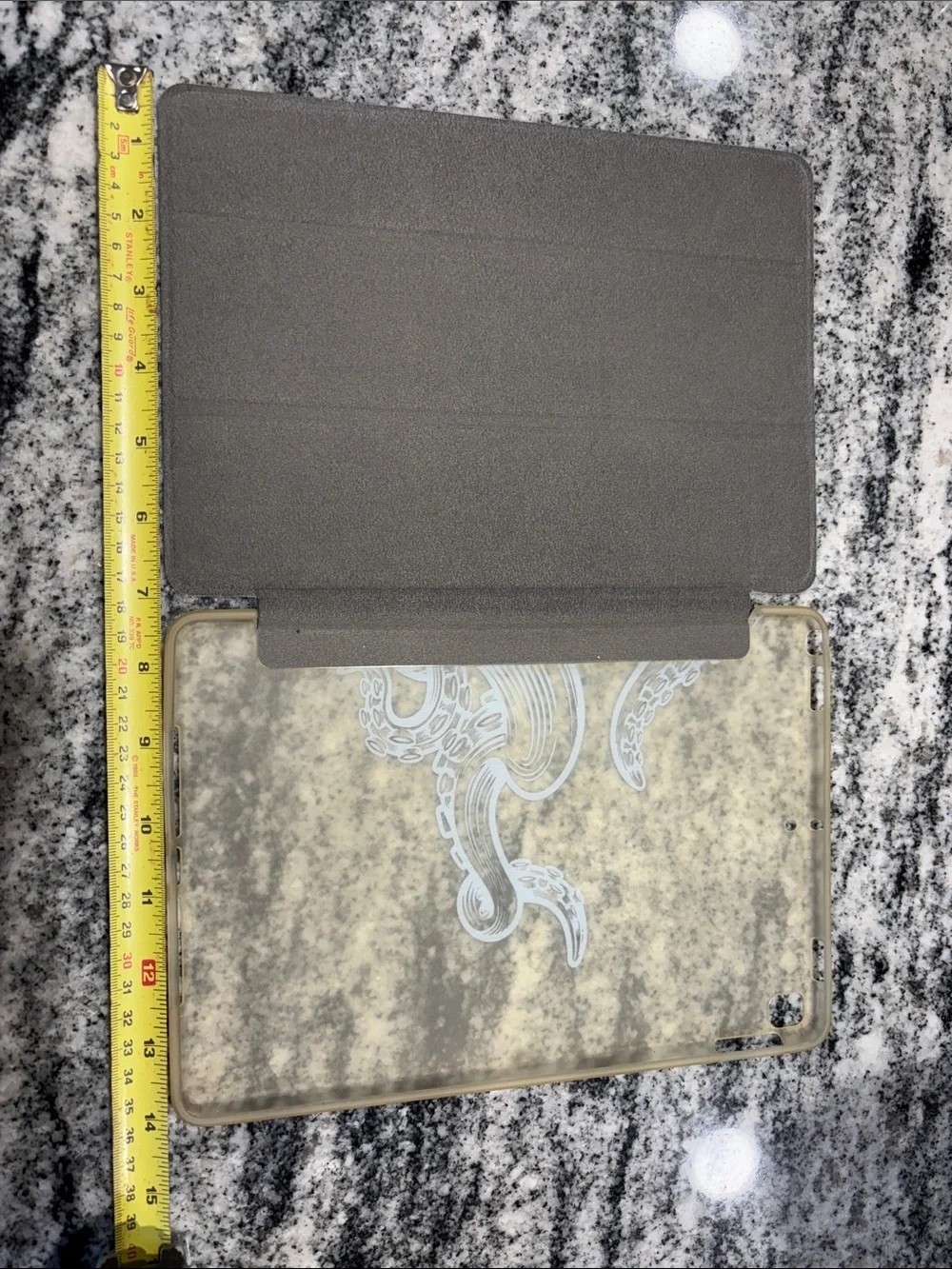 Octopus iPad case 7th Generation